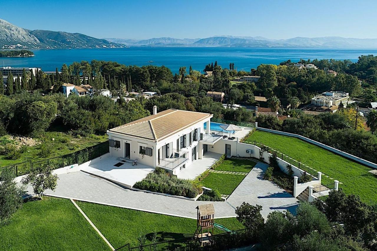 Cp 4 Bedroom Villa Giem Dassia Villa
