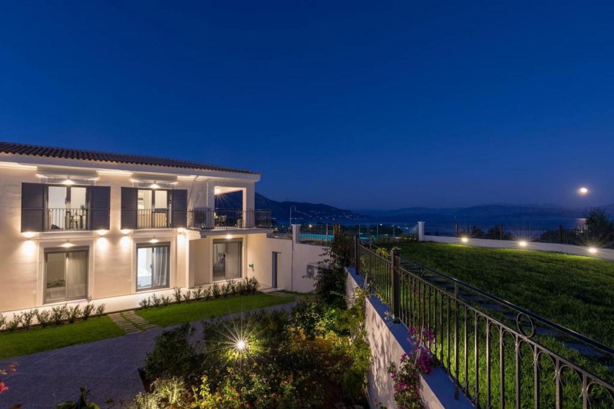 Villa Cp 4 Bedroom Villa Giem Dassia *